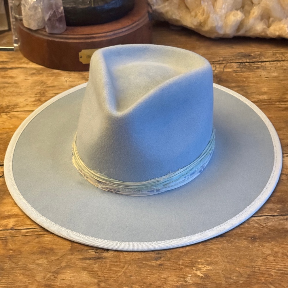Teressa Foglia Baby Blue flat felt fedora hat 100X Beaver Nick Fouquet 7 1/4 58